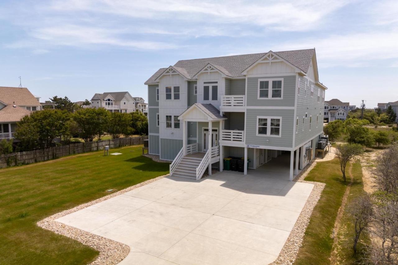 508 Conch Crescent--Ocean Sands South Section B カローラ エクステリア 写真
