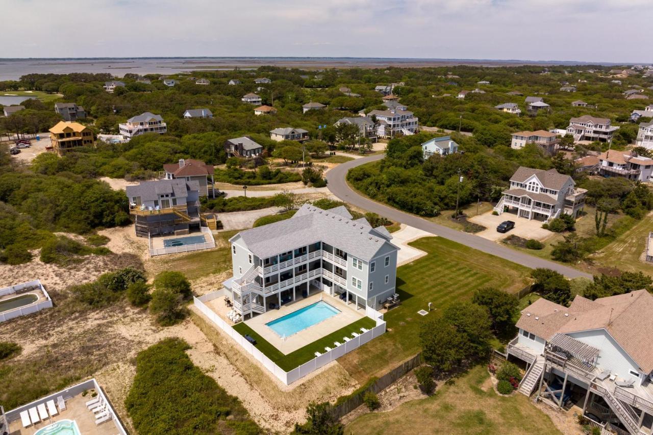 508 Conch Crescent--Ocean Sands South Section B カローラ エクステリア 写真